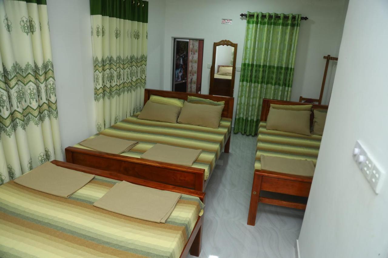 Forest View Home Stay 아누라다푸라 외부 사진