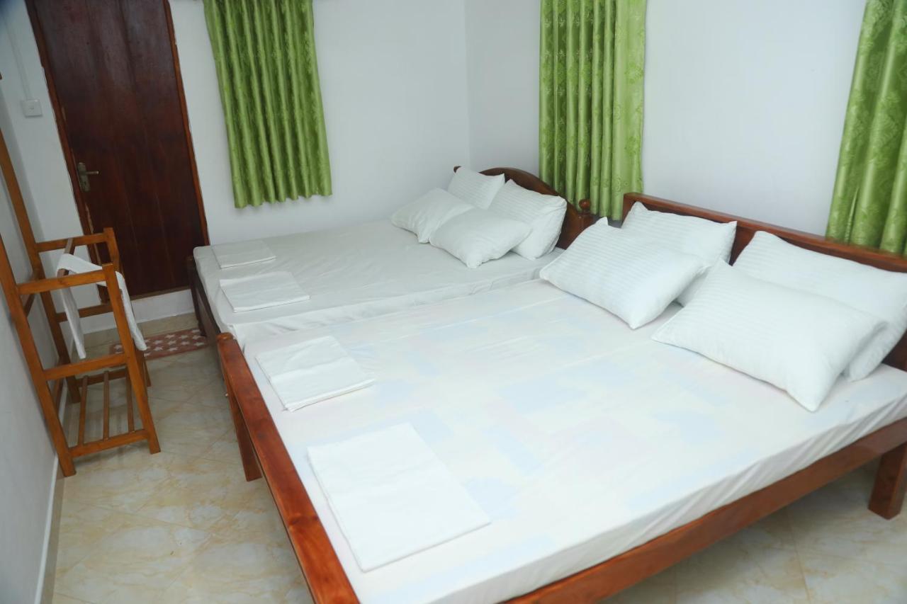 Forest View Home Stay 아누라다푸라 외부 사진
